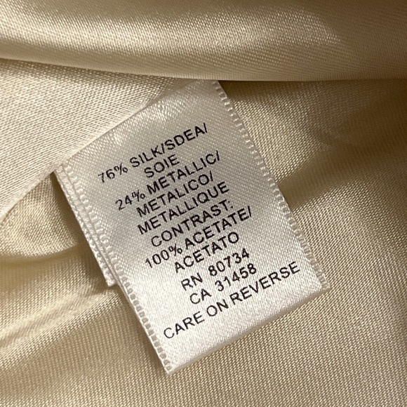 Women’s BCBG Cream and Gold Metallic Bubble Hem Mini Dress 2 - Picture 5 of 6